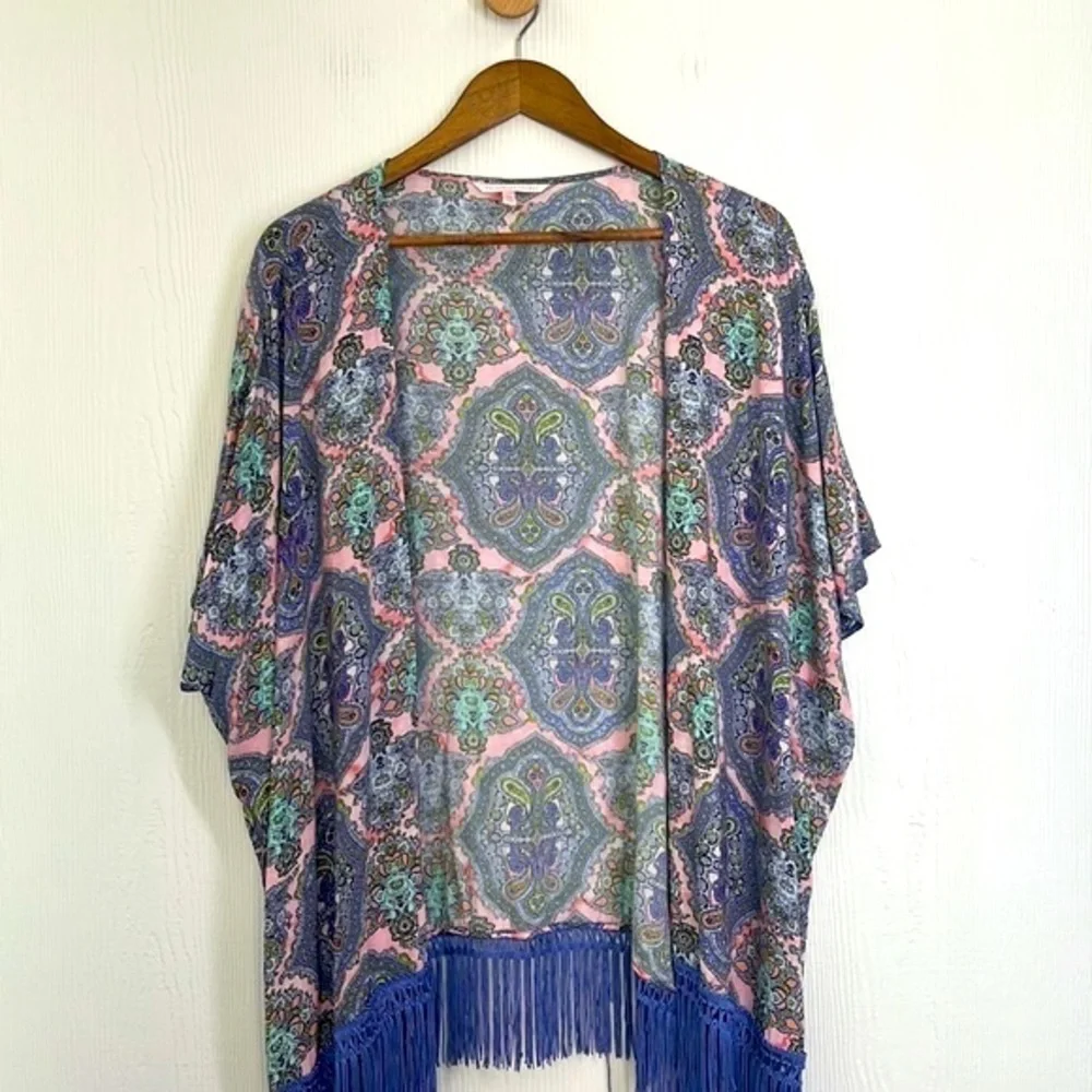 Victoria Secrets -  Colorful Paisley Rayon Fringe Short Sleeve Kimono Size XS /S